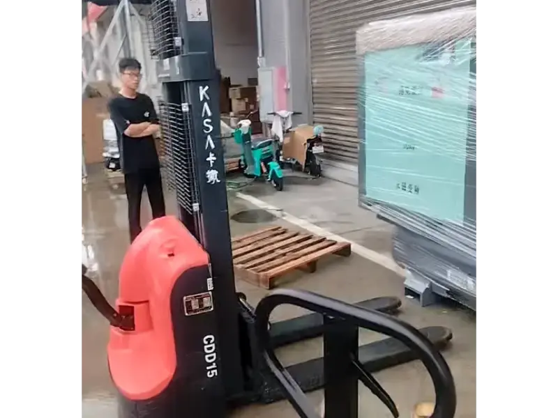 Reputação impulsiona confiança | Compressor de ar preparado para envio da fábrica de Foshan para o cliente de Fujian